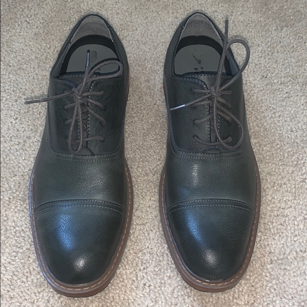 Perry Ellis Portfolio dressy shoes